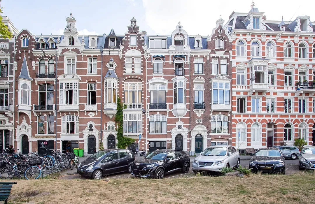 Staysome Amsterdam Hemonystraat-1